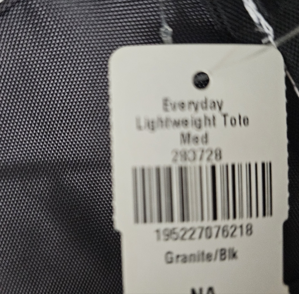 L.L Bean Everyday Lightweight Tote - Picture 6 of 6